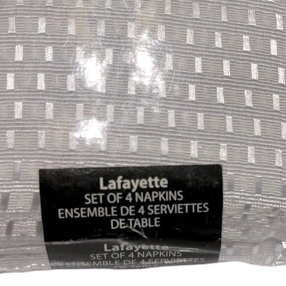 Homewear Lafayette Set of 4 Fabric Napkins White 18”x18” - Picture 4 of 5
